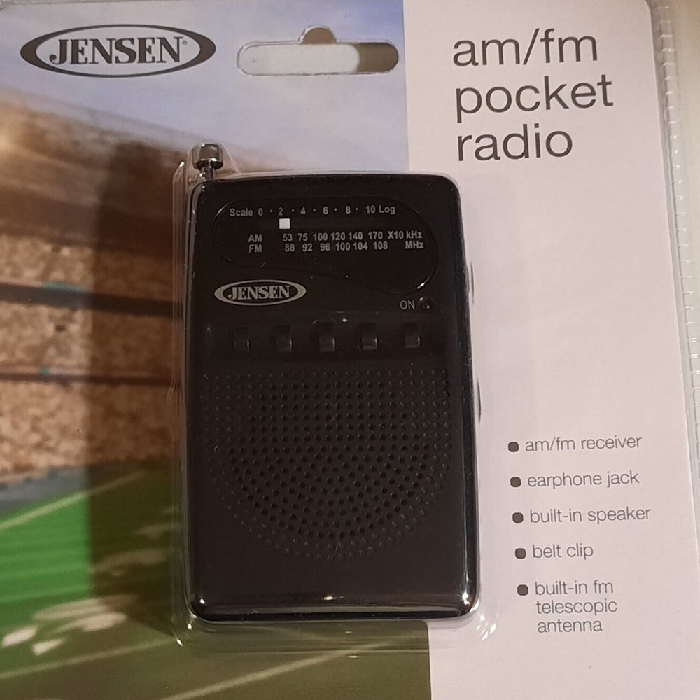Jensen Am Fm Pocket Radio MR80 Earphone Jack Belt Clip Built in Speaker